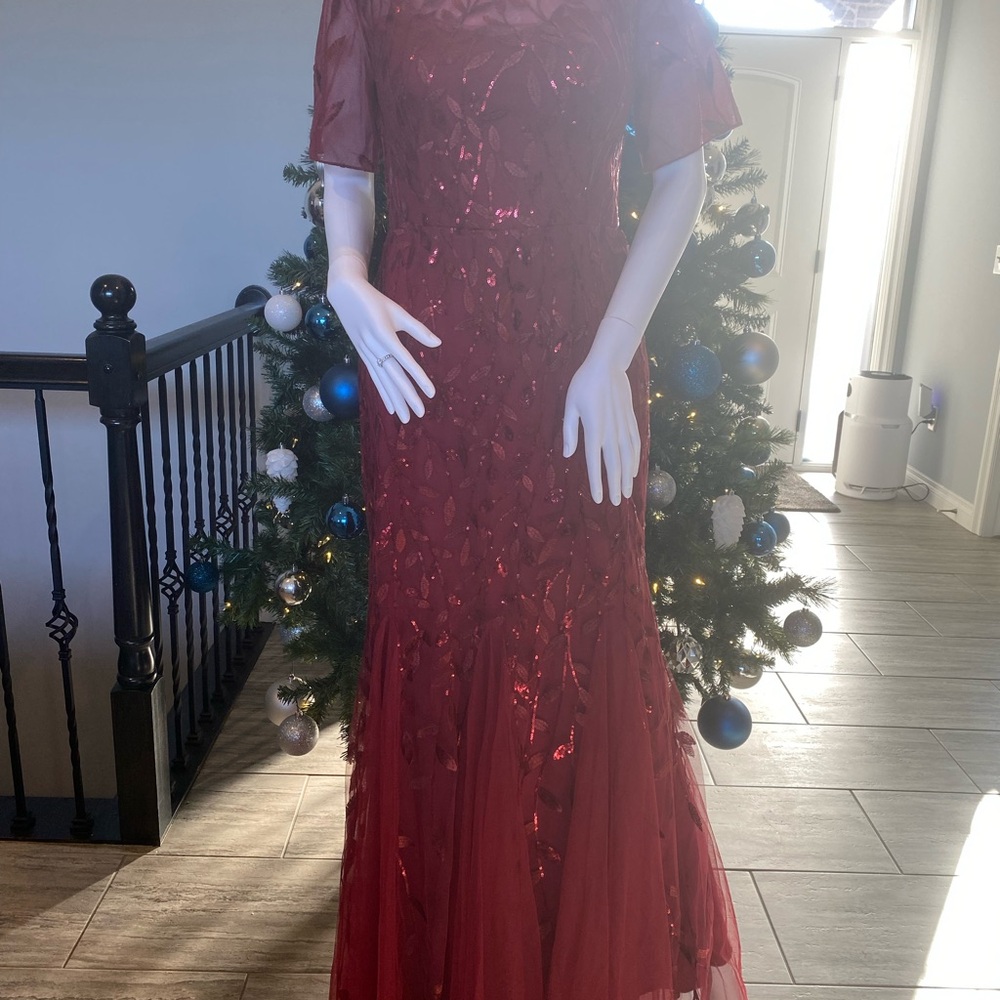 Ever Pretty Deep Red Lace Maxi Dress